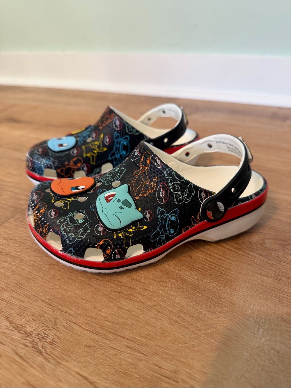 CROCS POKÉMON Classic Slip-On Clogs Kids' Size 11